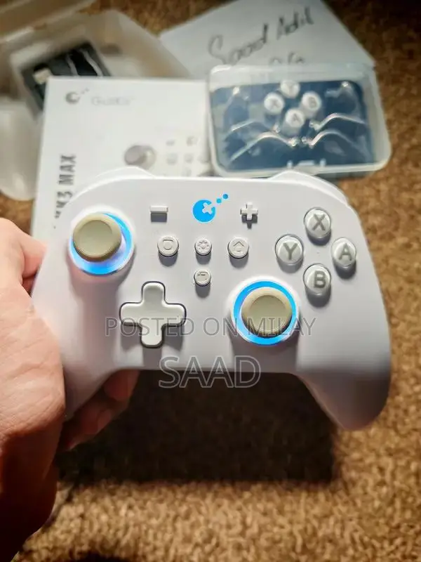 GuliKit KingKong 3 Max Multi-Platform Gaming Controller