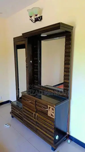 Gently Used Dressing Table in Excellent Condition