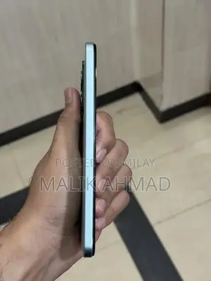 Vivo Smartphone Compact Design 4GB RAM 64GB Storage