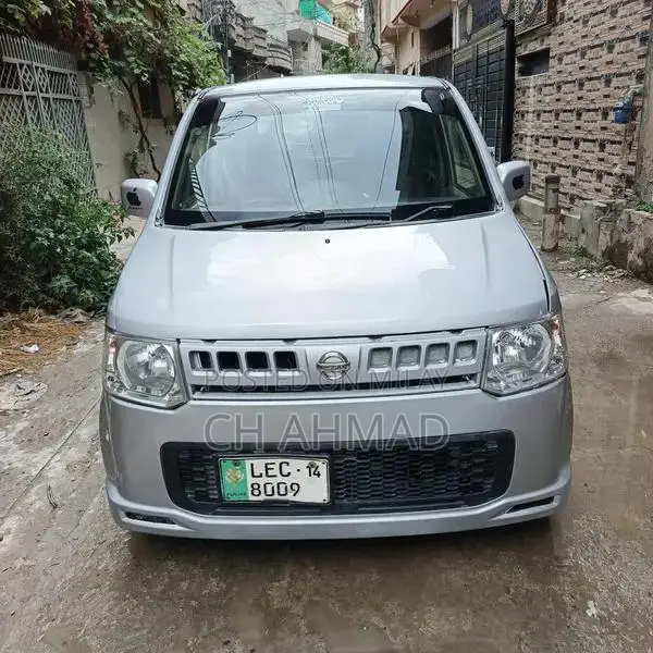 Nissan Otti Compact Hatchback - Reliable Import Vehicle