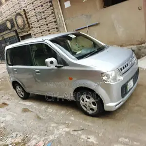 Nissan Otti Compact Hatchback - Reliable Import Vehicle