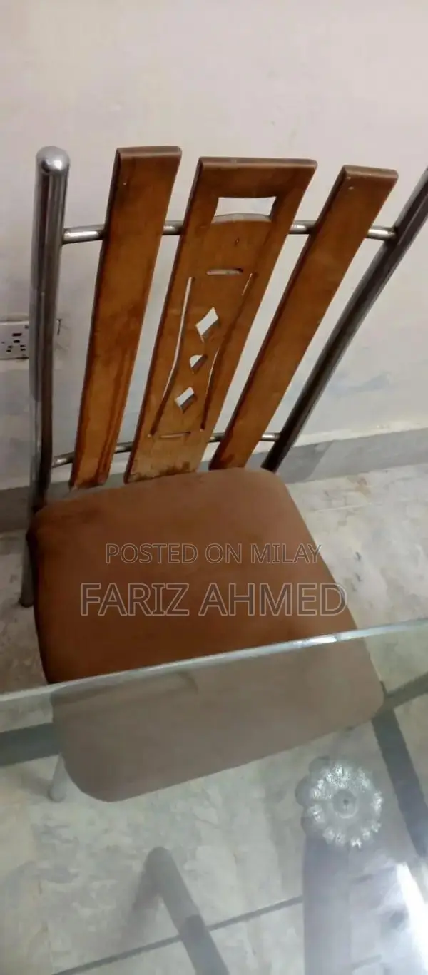 Glass Dining Set with Four Chairs - Excellent Condition