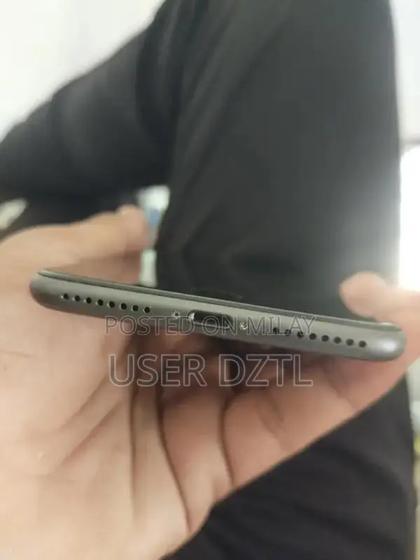 Apple iPhone 8 Plus 256GB Smartphone with Battery Health