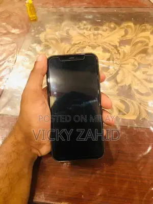 64GB Smartphone with High Battery Condition