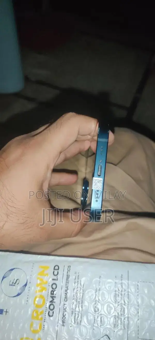 Apple iPhone 14 128GB Smartphone - Excellent Condition