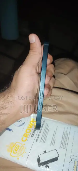 Apple iPhone 14 128GB Smartphone - Excellent Condition