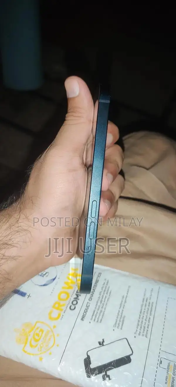 Apple iPhone 14 128GB Smartphone - Excellent Condition