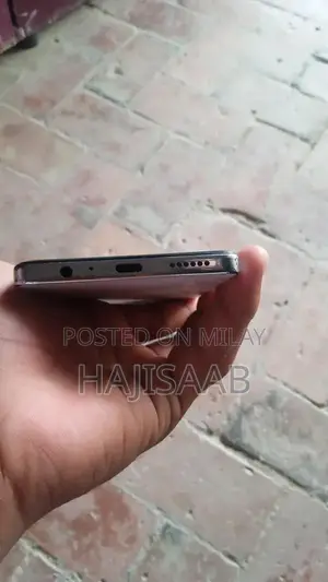 Tecno Camon 30 Smartphone - 8GB RAM Expandable, 256GB Storage