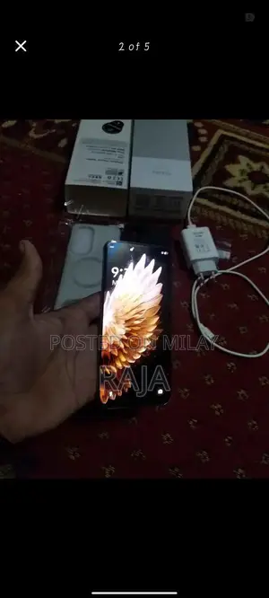 Tecno Spark 40 Pro Plus Smartphone - 8GB RAM 256GB Storage