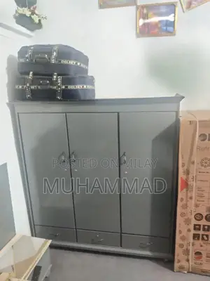 Photo - Versatile Furniture Set: Wardrobe, Dressing Table, Sofa, Side Tables