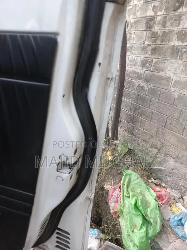 Mehran 2004 Family Sedan Reliable City Car