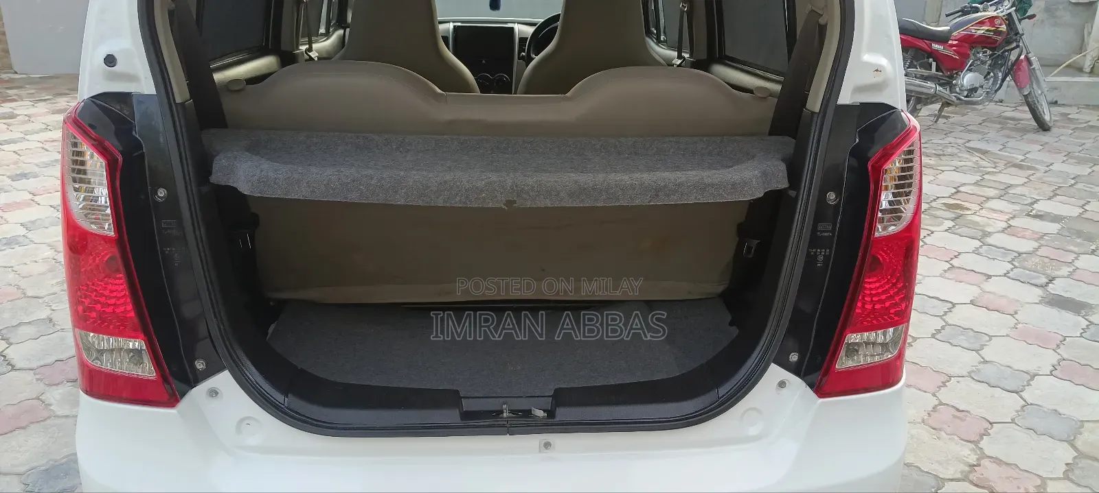 Suzuki Wagon R 2021 White