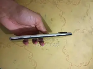 High-End Google Pixel 6 Pro Smartphone in Pristine Condition