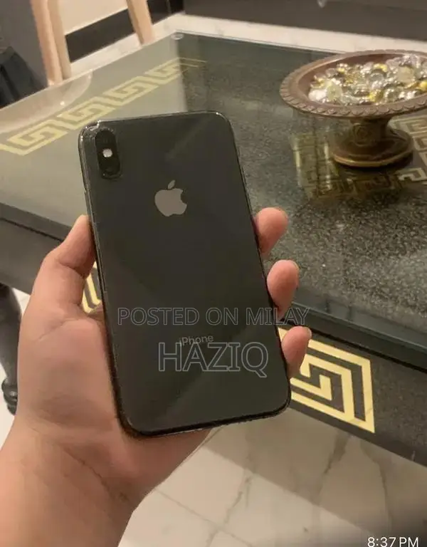 Apple iPhone XS 64GB Smartphone Excellent Condition