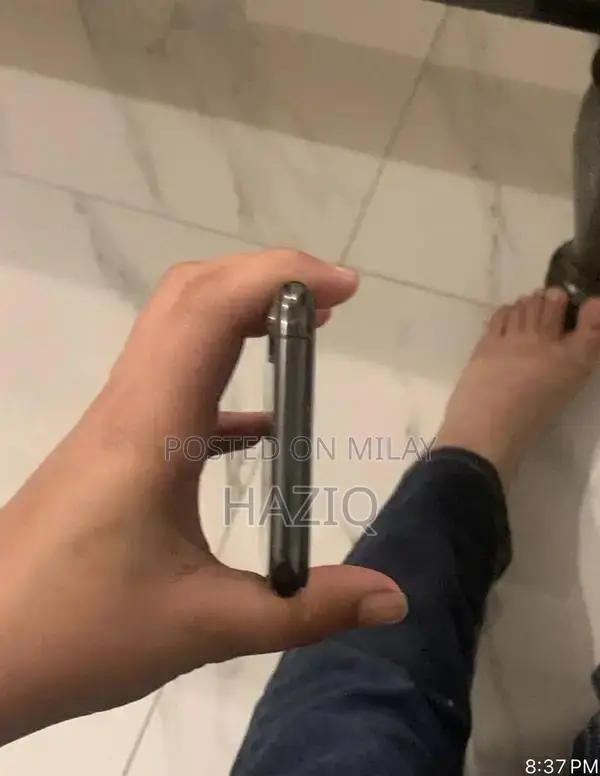 Apple iPhone XS 64GB Smartphone Excellent Condition