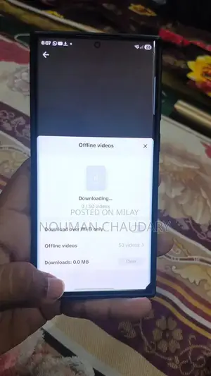High-Performance Samsung Galaxy Smartphone with Premium Display