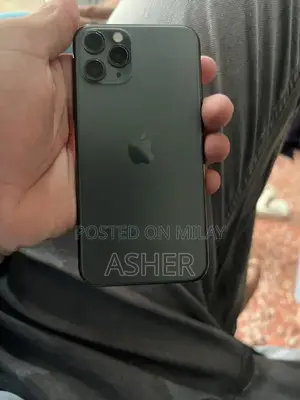 Photo - Pre-Owned iPhone 11 Pro 256GB Smartphone