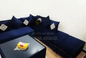 Spacious L-Shaped Sofa with 7-Seater Capacity in Loyal Blue