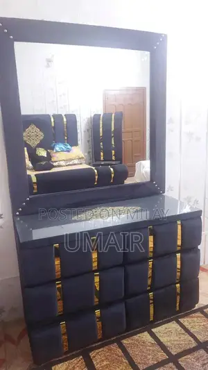 Solid Wood Bedroom Set: Full Bed, Side Tables, Dresser