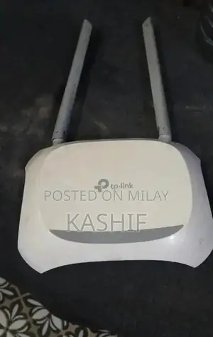 Photo - Smart Fitness Tracker Device with Charging Cable