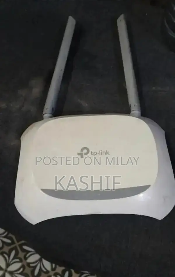 Smart Fitness Tracker Device with Charging Cable