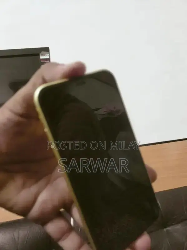 Apple iPhone 11 - Pristine Condition Smartphone