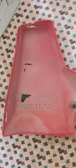 CG125 Motorcycle Fuel Tank with Side Covers 2017 Model