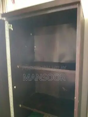 Single Wooden Wardrobe with Minor Door Issue