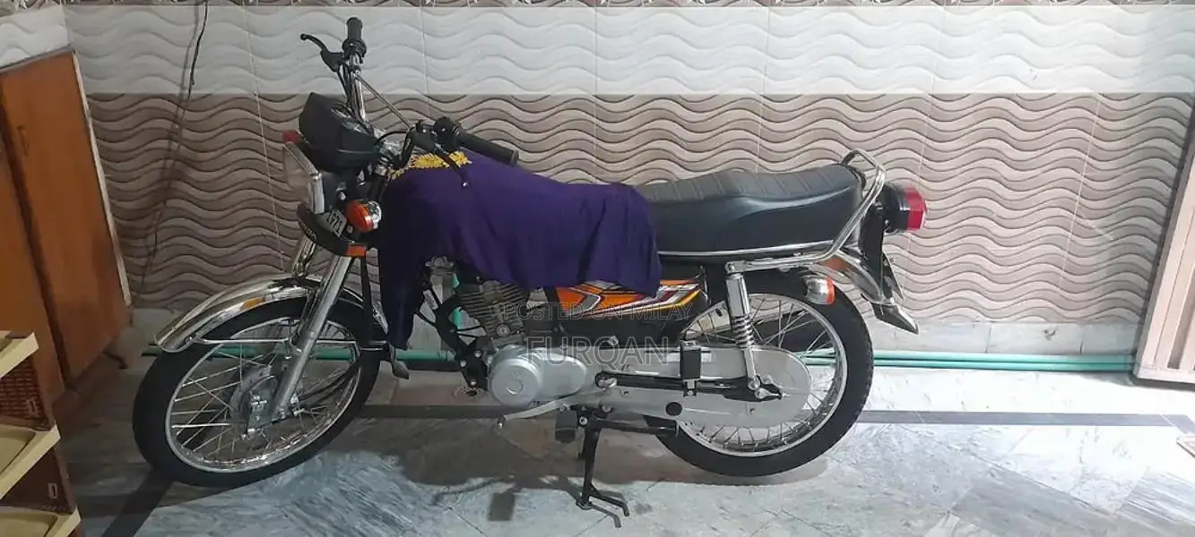 Honda CG 125 Motorcycle - 2022 Model Excellent Condition