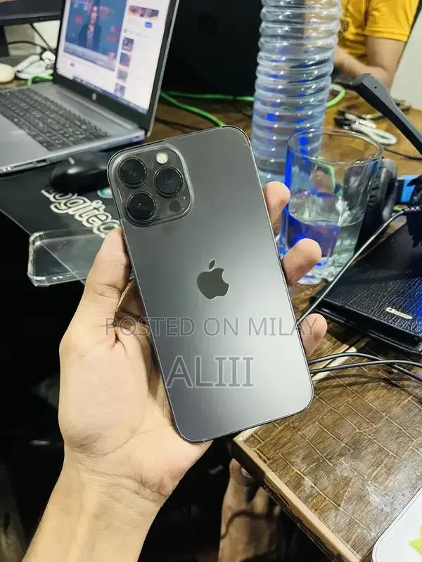 Powerful Apple Smartphone with High Battery Health