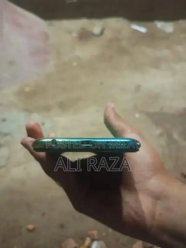 Compact Mobile Device with Advanced Features