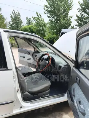 2006 Suzuki Cultus VXR CNG Sedan Efficient Urban Compact Car