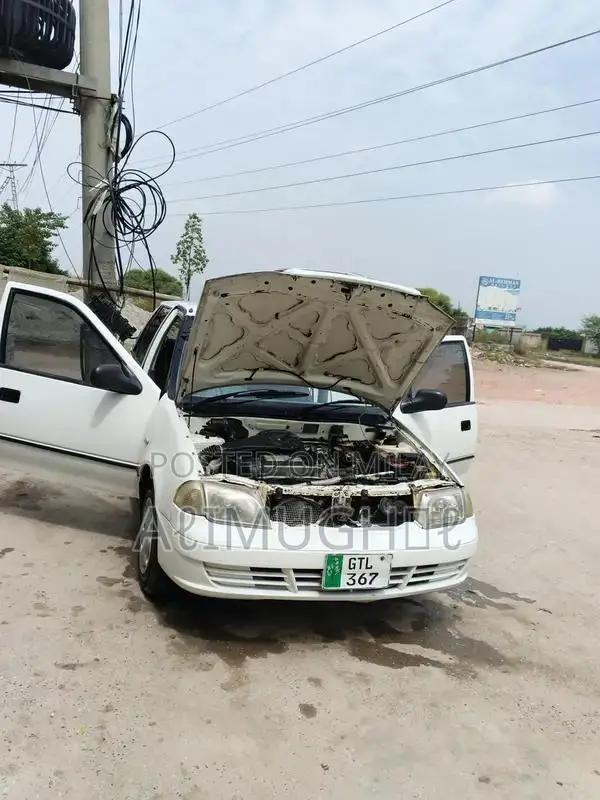 2006 Suzuki Cultus VXR CNG Sedan Efficient Urban Compact Car