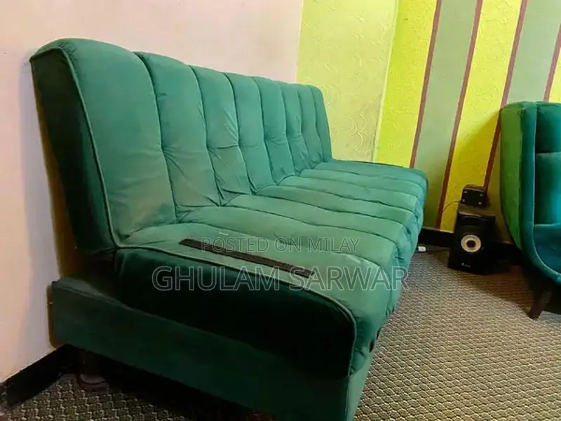 7-Seater Sofa Set with Complementary Combed Sofa