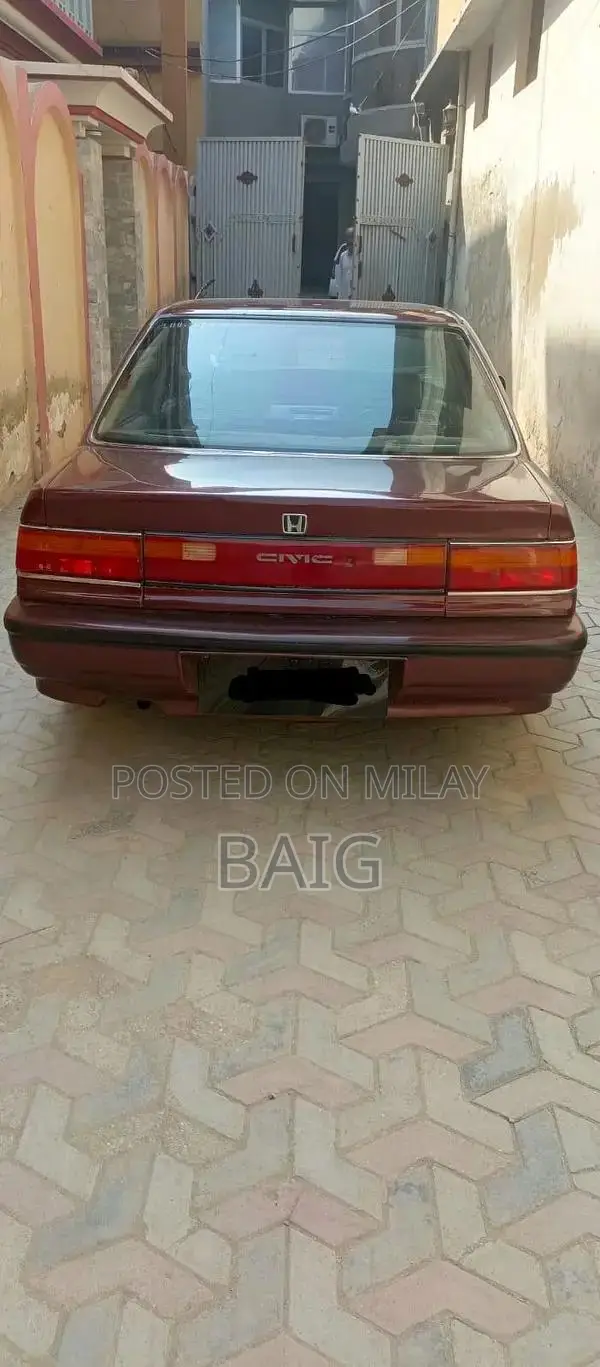 EF90 Honda Civic Alloy Wheel Sedan with Aftermarket Upgrades