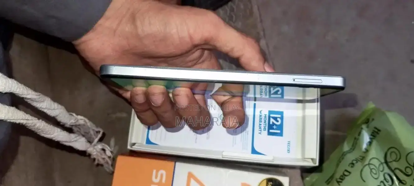 Tacno Speak 20C Mobile Phone with 8GB Storage and 128GB Expandable Mem