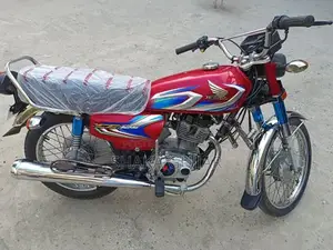 2022 Honda 125cc Motorcycle - Excellent Condition