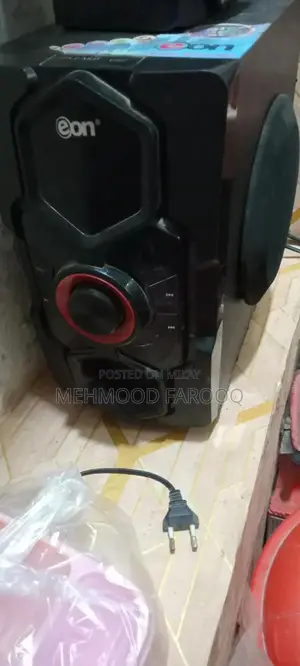 Boffar Portable Speaker - Compact 10x10 Audio Device