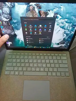 Microsoft Surface 2 Touchscreen Laptop - 8GB RAM, 256GB SSD