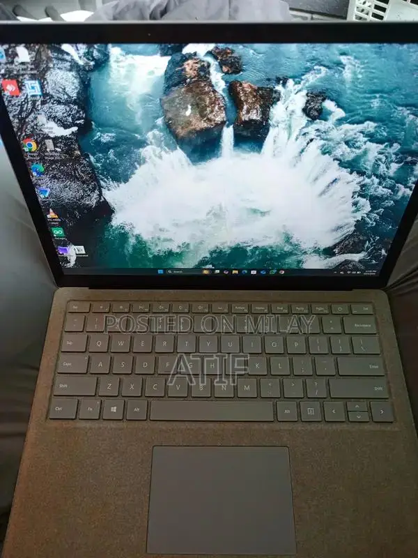 Microsoft Surface 2 Touchscreen Laptop - 8GB RAM, 256GB SSD