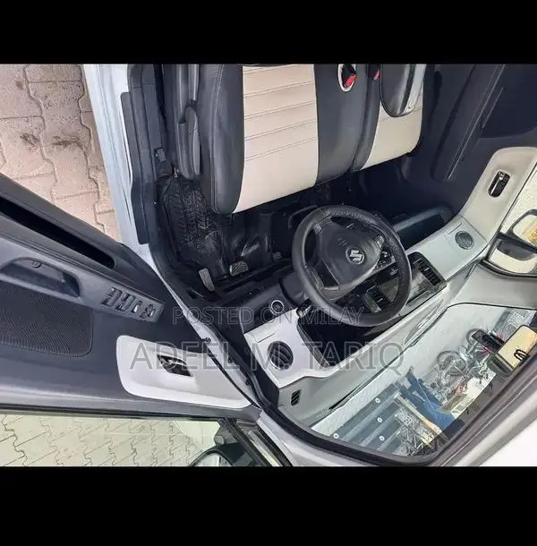 Efficient Family Sedan with Excellent Fuel Economy