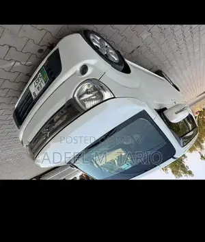 Efficient Family Sedan with Excellent Fuel Economy