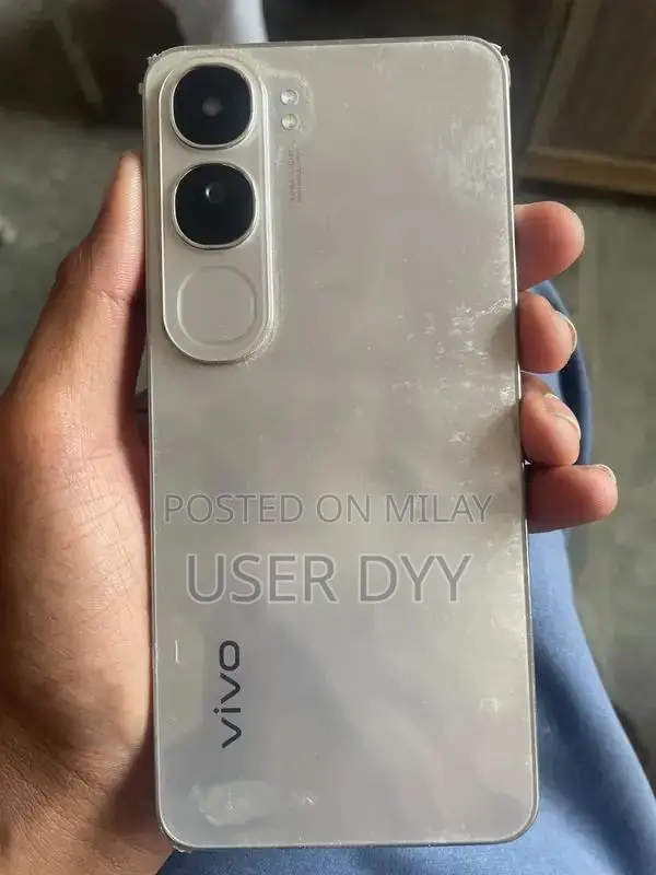 Vivo Y200 Smartphone Dual SIM Mid-Range Device