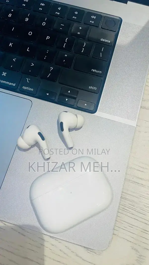 Apple 2nd Generation Earbuds with Magnetic Charging and Active Noise C