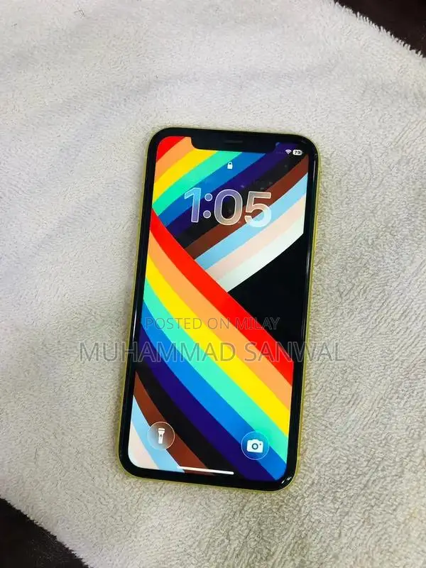 Pre-Owned Mobile Phone with Great Battery Backup