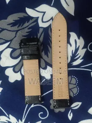 Noise Fit Hybrid Smart Watch - Advanced Fitness Tracker with Smartwatc