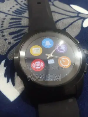 Noise Fit Hybrid Smart Watch - Advanced Fitness Tracker with Smartwatc