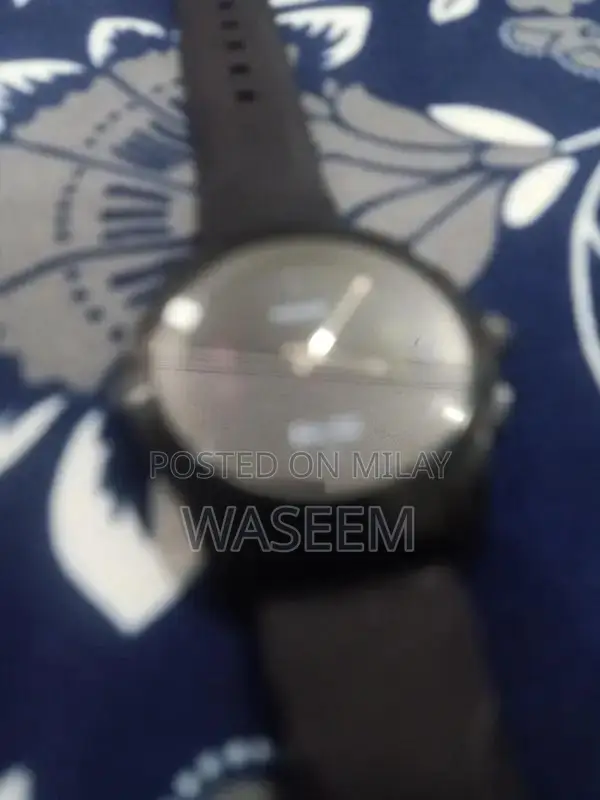 Noise Fit Hybrid Smart Watch - Advanced Fitness Tracker with Smartwatc