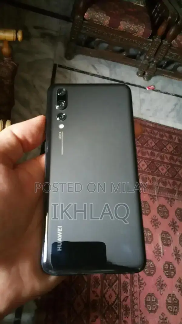 Premium Smartphone with High Storage and Memory