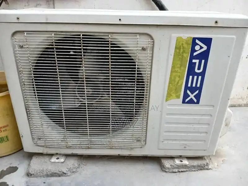 Apex Non-Inverter Air Conditioner - Lightly Used